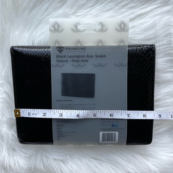 🆕 Francine Black Lexington Ave Snake Sleeve iPad Mini Storage Case - Picture 7 of 7